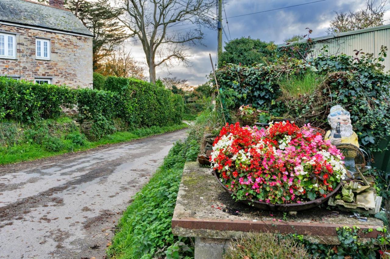 Finest Retreats - Forge Cottage 帕兹托 外观 照片