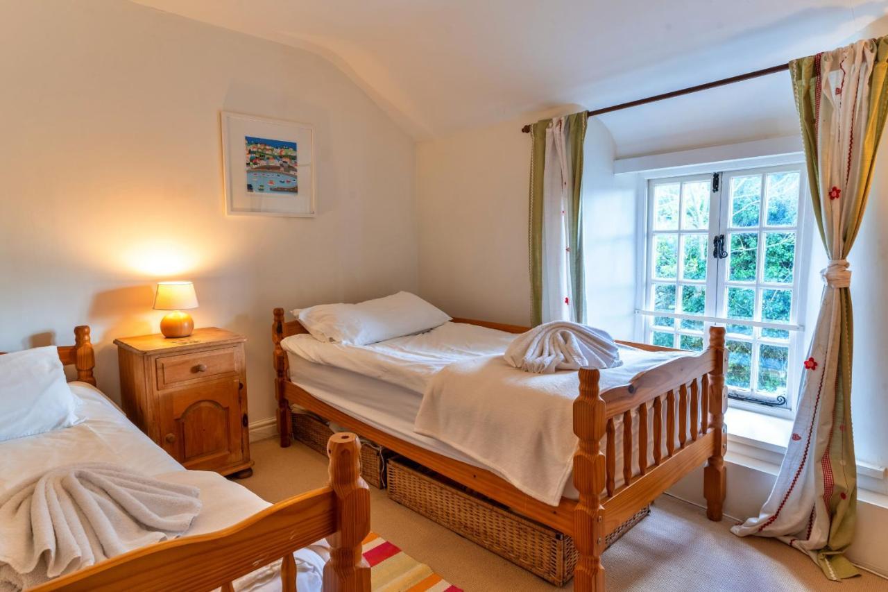 Finest Retreats - Forge Cottage 帕兹托 外观 照片