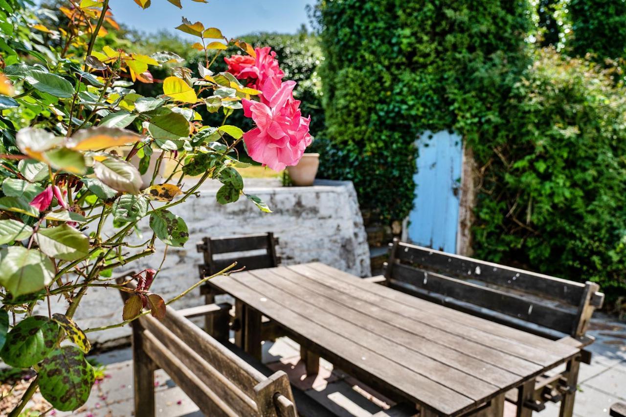 Finest Retreats - Forge Cottage 帕兹托 外观 照片
